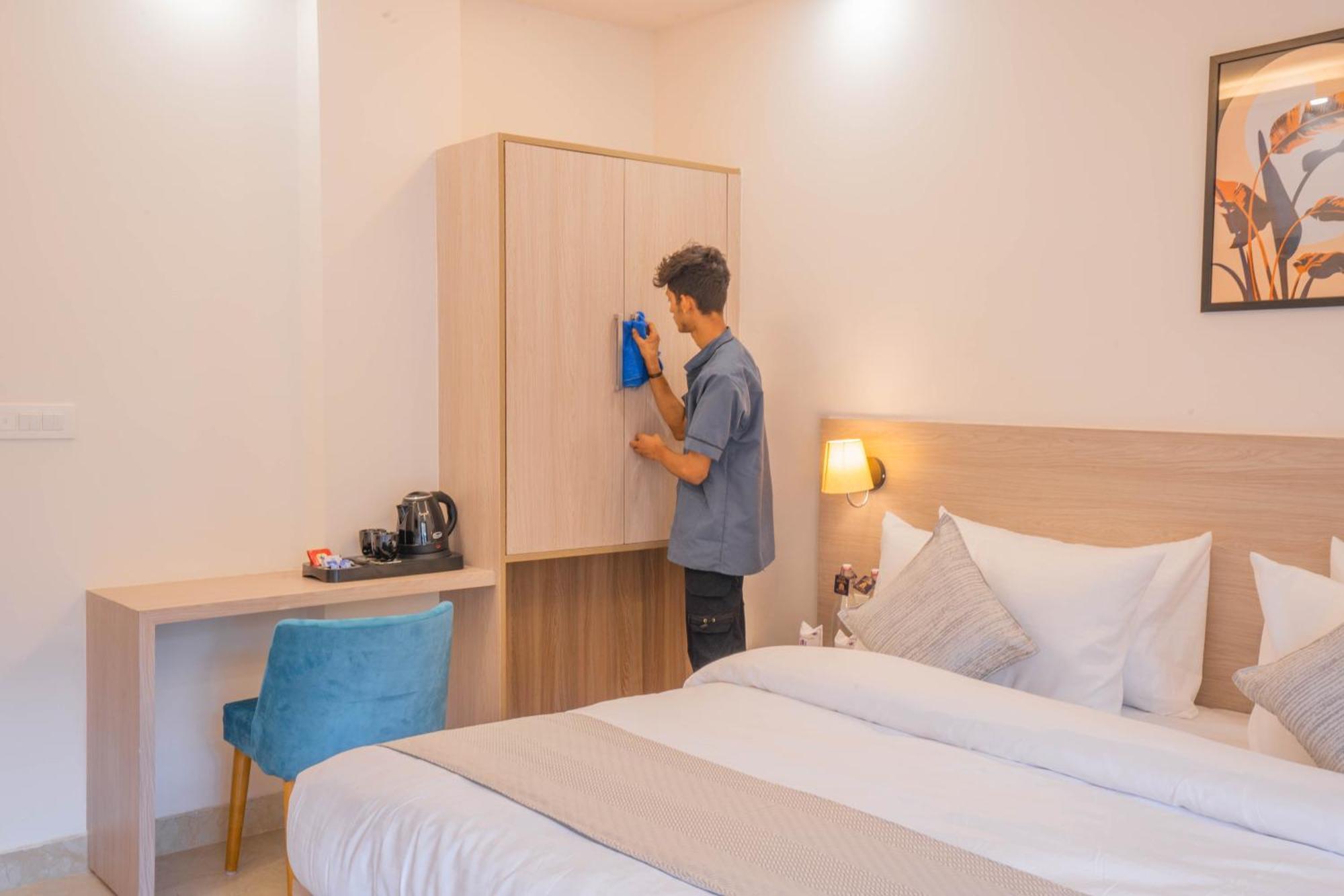 Perfectstayz Alpine Near Laxman Jhula ริชิเคช ภายนอก รูปภาพ
