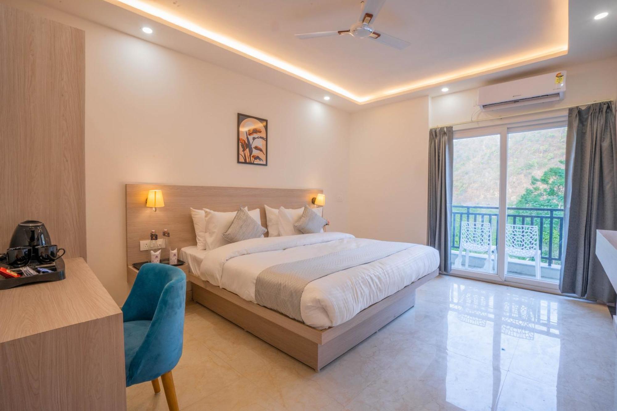 Perfectstayz Alpine Near Laxman Jhula ริชิเคช ภายนอก รูปภาพ