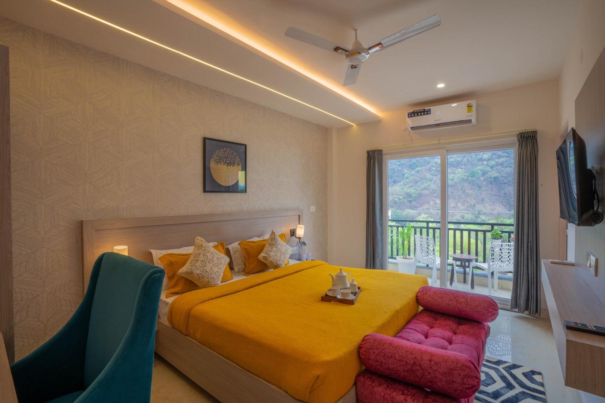 Perfectstayz Alpine Near Laxman Jhula ริชิเคช ภายนอก รูปภาพ