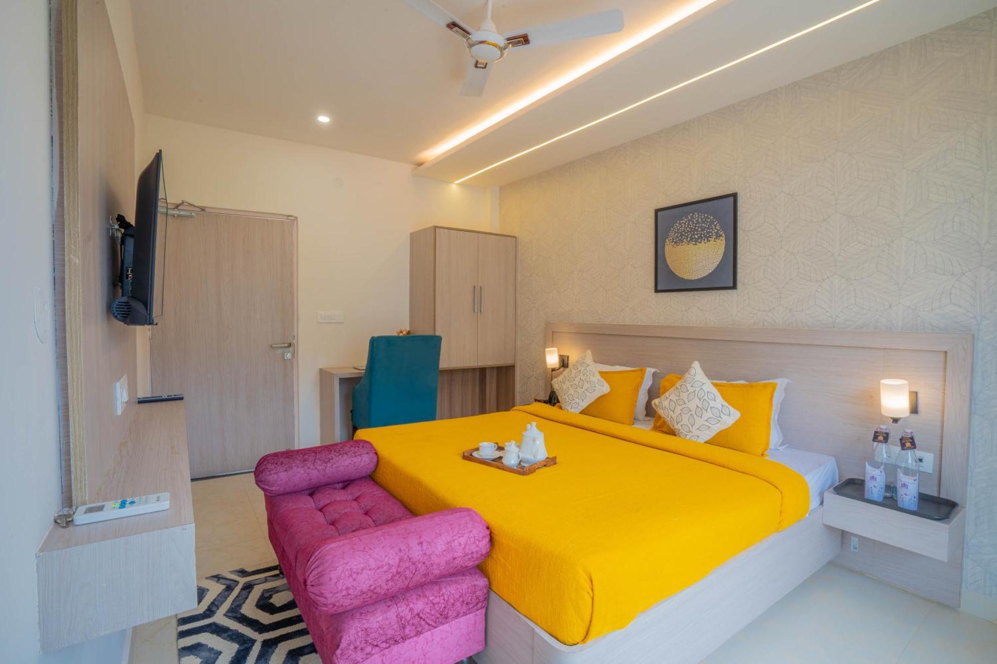 Perfectstayz Alpine Near Laxman Jhula ริชิเคช ภายนอก รูปภาพ